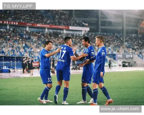 足球20号球衣的传奇故事与背后那些不为人知的球员心路历程